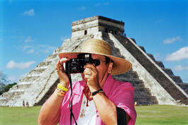 MEXICO. Chichén Itzá. 2002.